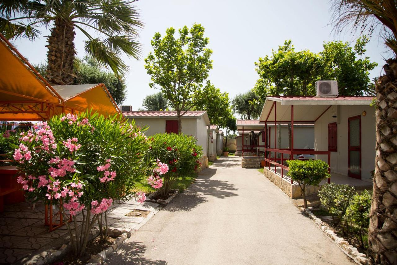 Villaggio Albergo Cervo Zapponeta Exterior foto